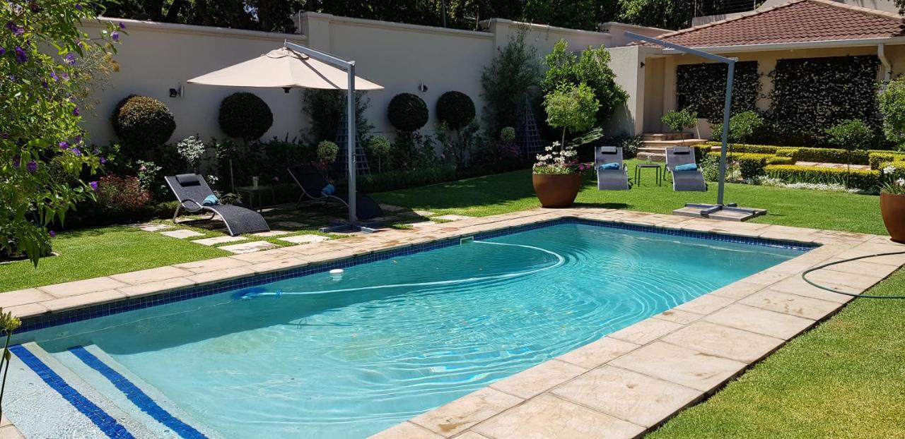Villa Moi Йоханесбург Екстериор снимка